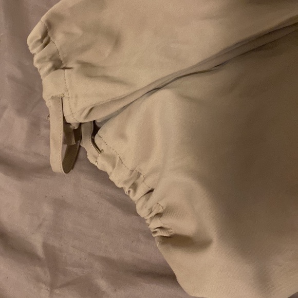 thin tan cargo pants - Picture 2 of 2